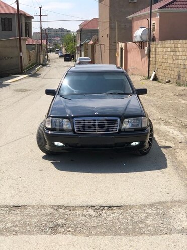 Mercedes C 230 2000, 247,000 km - 2.3 л - Bakı