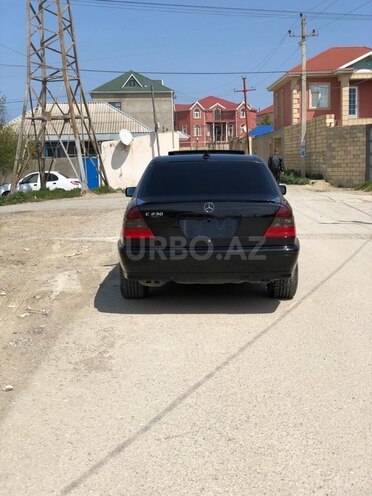 Mercedes C 230 2000, 247,000 km - 2.3 л - Bakı