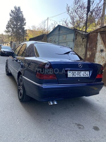 Mercedes C 200 1998, 428,000 km - 2.0 l - Bakı