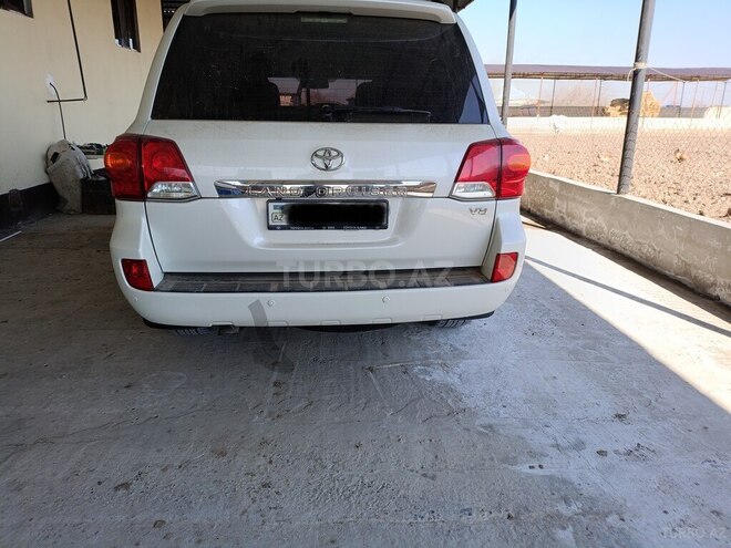 Toyota Land Cruiser 2014, 150,000 km - 4.6 л - İmişli