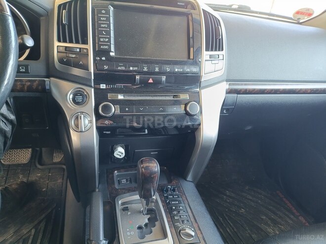 Toyota Land Cruiser 2014, 150,000 km - 4.6 л - İmişli