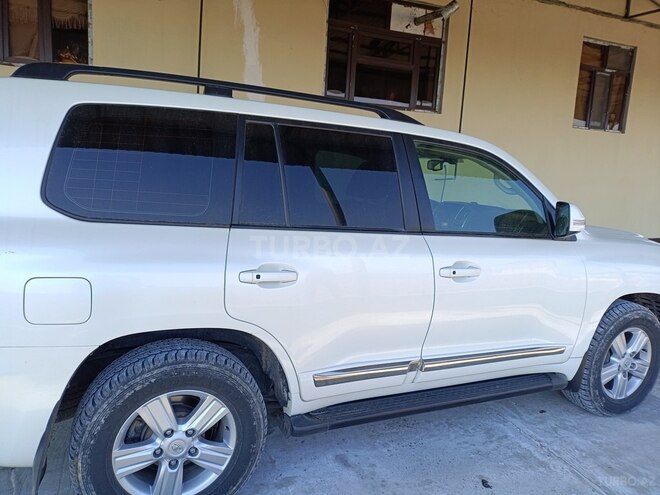 Toyota Land Cruiser 2014, 150,000 km - 4.6 л - İmişli