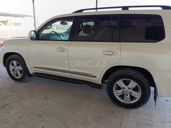 Toyota Land Cruiser 2014, 150,000 km - 4.6 л - İmişli