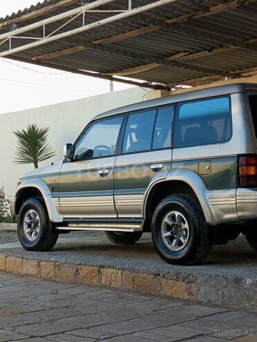 Mitsubishi Pajero 1992, 374,502 km - 2.5 л - Bakı