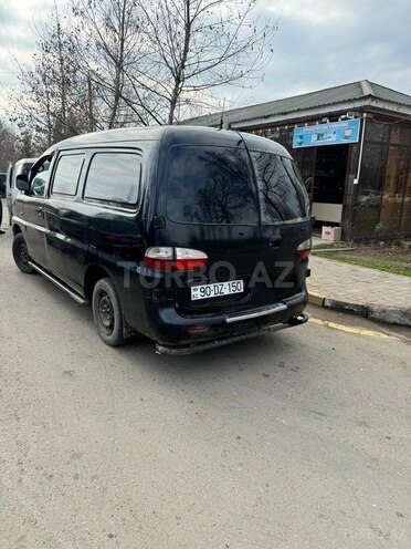 Hyundai H-1 2004, 300,000 km - 2.5 l - Masallı