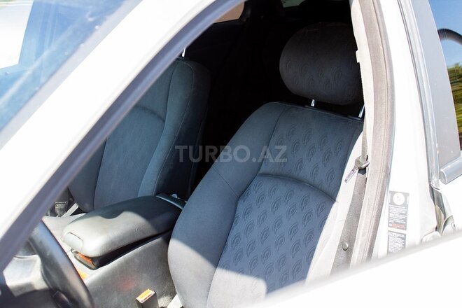 Mercedes C 220 d 2003, 334,876 km - 2.2 l - Bakı