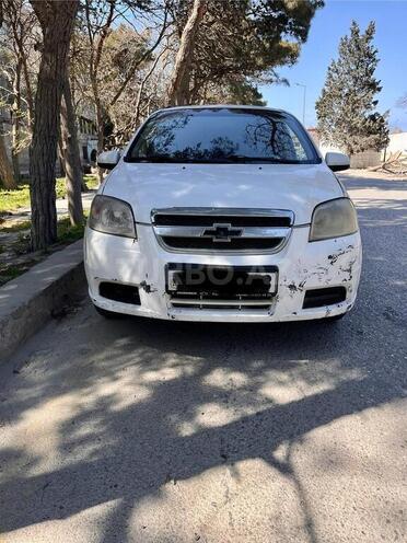 Chevrolet Aveo-1