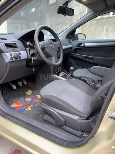 Opel Astra 2004, 202,084 km - 1.4 l - Bakı