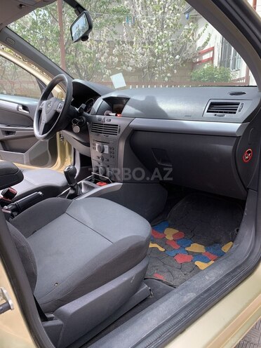 Opel Astra 2004, 202,084 km - 1.4 l - Bakı