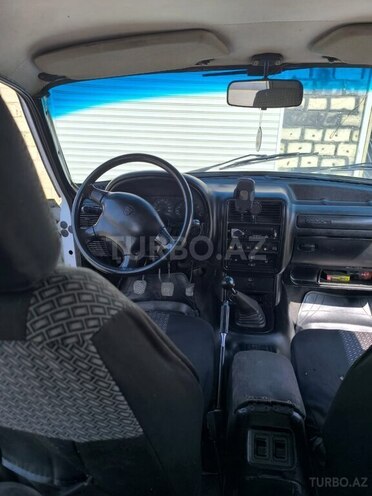 GAZ 3110 2000, 386,000 km - 2.4 l - Şabran
