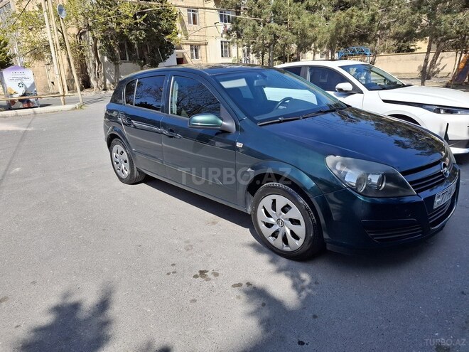Opel Astra 2004, 300,000 km - 1.4 l - Bakı