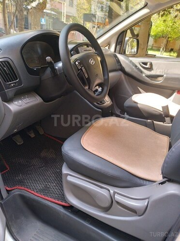 Hyundai H-1 2011, 428,000 km - 2.5 l - Bakı