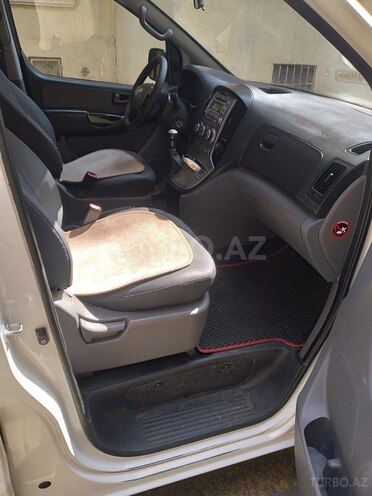 Hyundai H-1 2011, 428,000 km - 2.5 l - Bakı