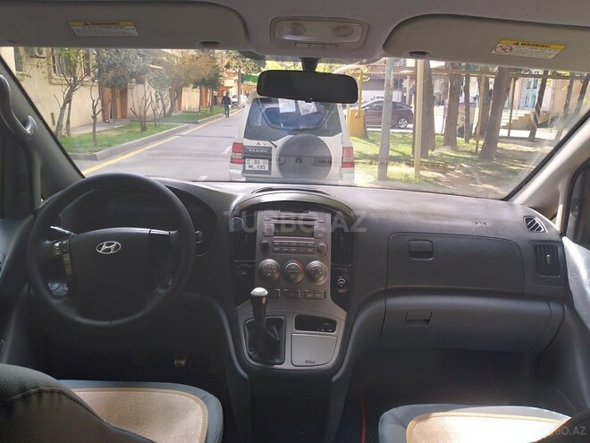Hyundai H-1 2011, 428,000 km - 2.5 l - Bakı