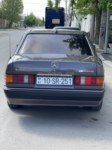 Mercedes 190 1991, 413,000 km - 1.8 l - Yevlax