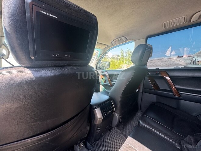 Toyota Land Cruiser Prado 2010, 308,000 km - 2.7 л - Bakı