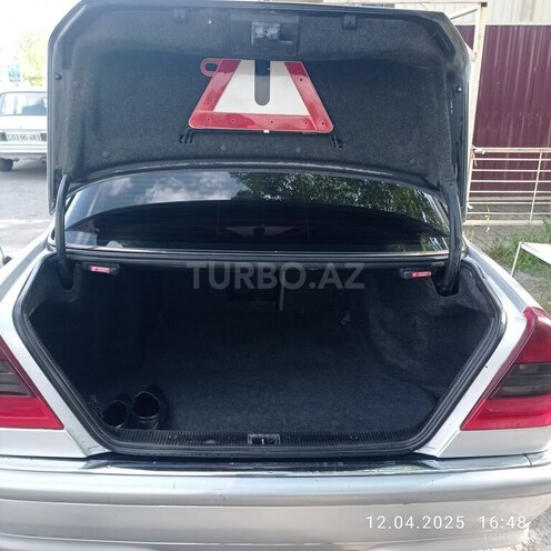 Mercedes C 220 1995, 300,000 km - 2.2 л - Ağdaş