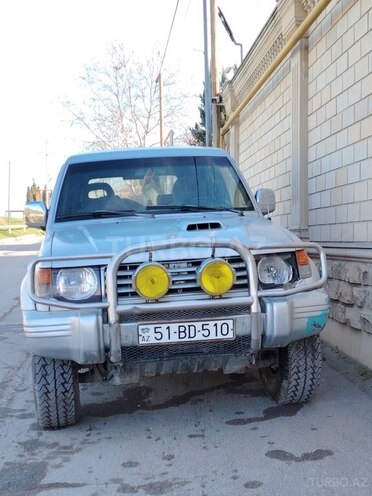 Mitsubishi Pajero 1994, 480,000 km - 2.8 л - Bakı