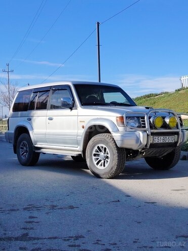 Mitsubishi Pajero 1994, 480,000 km - 2.8 л - Bakı