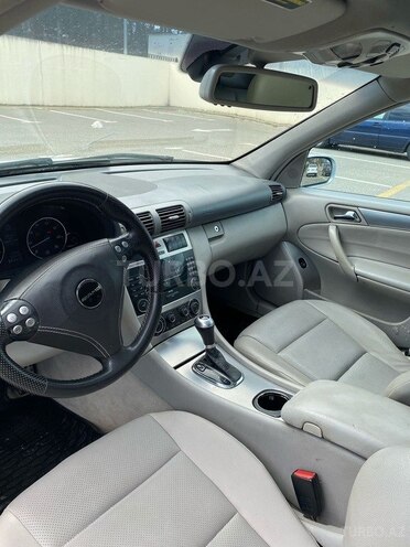 Mercedes C 250 2005, 258,000 km - 2.5 l - Bakı