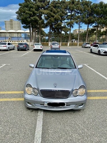 Mercedes C 250 2005, 258,000 km - 2.5 l - Bakı