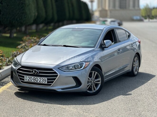 Hyundai Elantra 2017, 120,000 km - 2.0 л - Gəncə