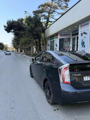 Toyota Prius 2014, 479,585 km - 1.8 л - Bakı