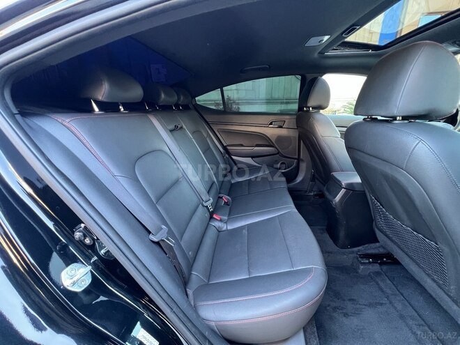 Hyundai Elantra 2019, 80,000 km - 1.6 l - Bakı