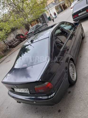 BMW 528 1998, 420,000 km - 2.8 л - Bakı