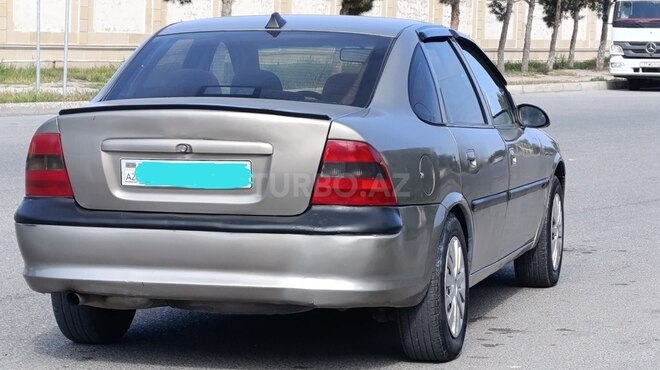 Opel Vectra 1997, 325,400 km - 1.8 l - Sumqayıt
