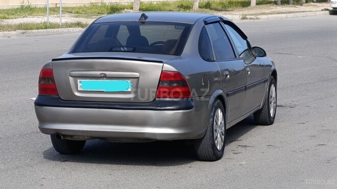 Opel Vectra 1997, 325,400 km - 1.8 l - Sumqayıt