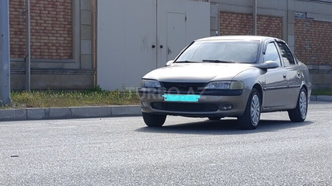 Opel Vectra 1997, 325,400 km - 1.8 l - Sumqayıt
