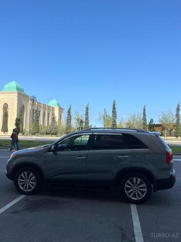 Kia Sorento 2011, 235,000 km - 2.0 l - Sumqayıt