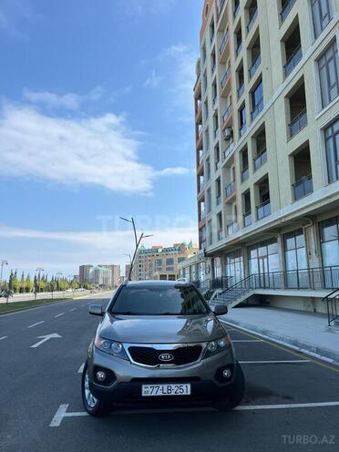 Kia Sorento 2011, 235,000 km - 2.0 l - Sumqayıt