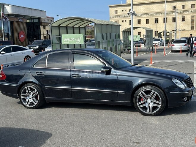 Mercedes E 200 d 2003, 450,000 km - 2.2 л - Sumqayıt