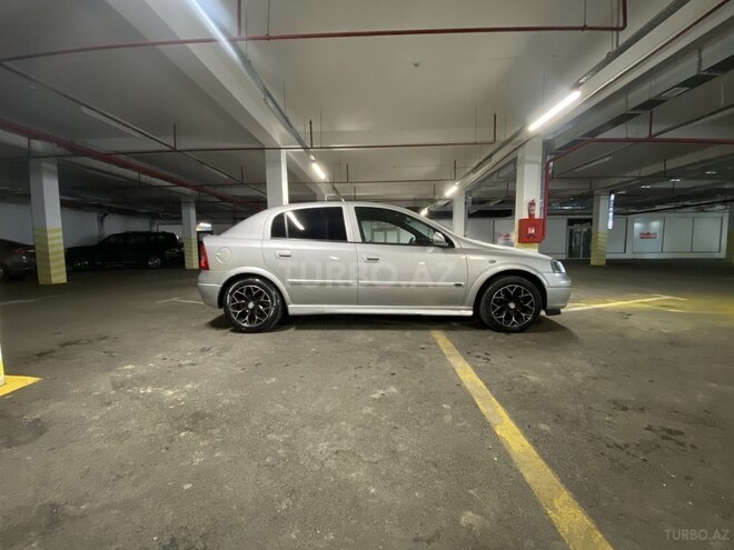 Opel Astra 2000, 368,000 km - 1.6 l - Bakı