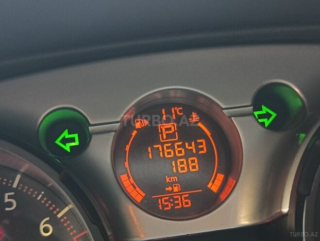 Nissan Qashqai 2009, 177,000 km - 2.0 л - Sumqayıt