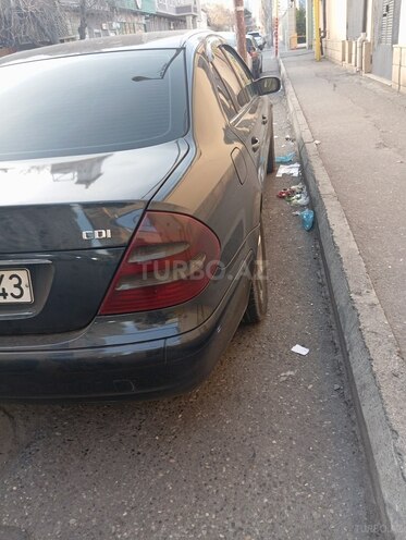 Mercedes E 220 d 2002, 413,325 km - 2.2 л - Bakı