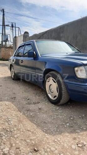 Mercedes E 200 d 1989, 100,000 km - 2.0 l - Gəncə