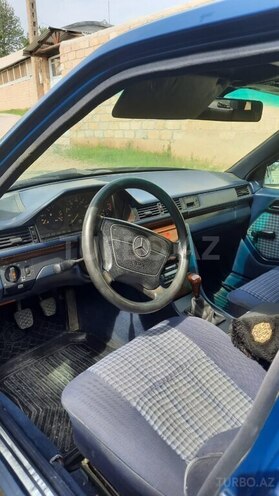 Mercedes E 200 d 1989, 100,000 km - 2.0 l - Gəncə