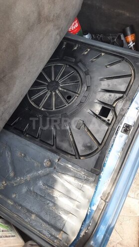 Mercedes E 200 d 1989, 100,000 km - 2.0 l - Gəncə