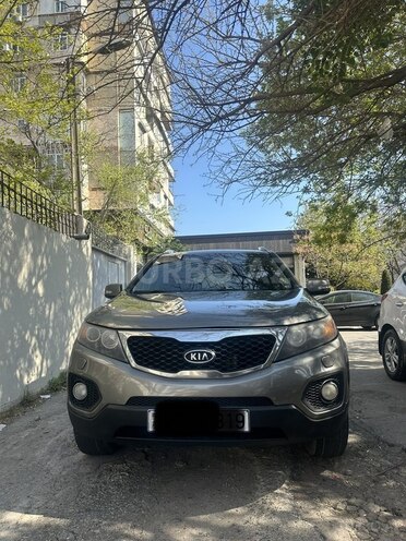 Kia Sorento 2009, 328,270 km - 2.0 l - Bakı