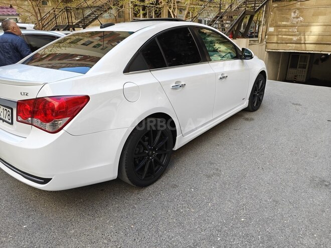 Chevrolet Cruze 2015, 135,245 km - 1.4 l - Bakı