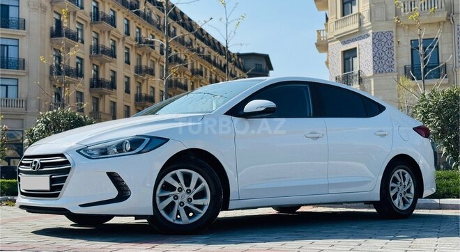 Hyundai Avante 2016, 158,000 km - 1.6 л - Bakı