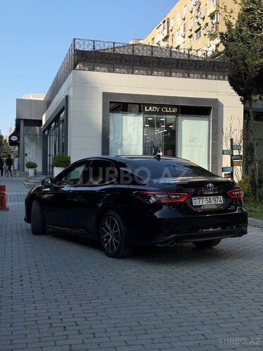 Toyota Camry 2023, 62,500 km - 2.5 l - Bakı