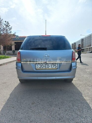 Opel Astra 2009, 213,000 km - 1.4 l - Gəncə