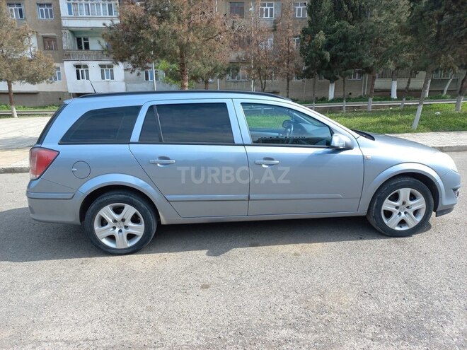 Opel Astra 2009, 213,000 km - 1.4 l - Gəncə