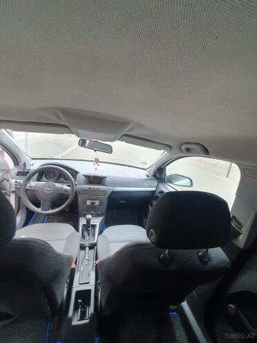 Opel Astra 2005, 248,299 km - 1.4 l - Ağcabədi