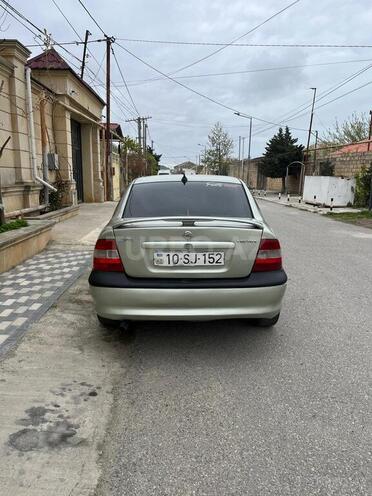 Opel Vectra 1995, 317,700 km - 2.0 l - Bakı