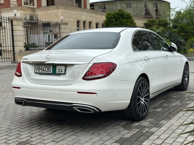 Mercedes E 220 d 2018, 150,000 km - 2.0 l - Lənkəran